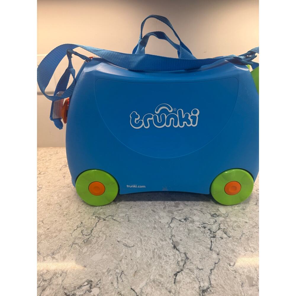 Trunki Ride on Kids Suitcase Luggage Toy Box Blue & Green JL